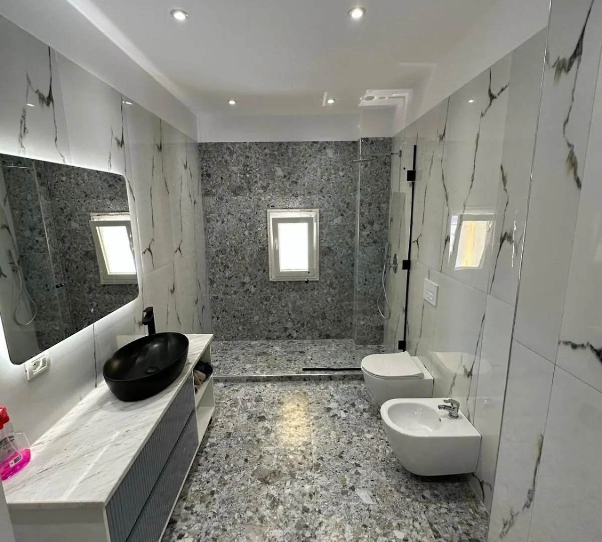Apartman Luxury Land Lake Tirana Albánia