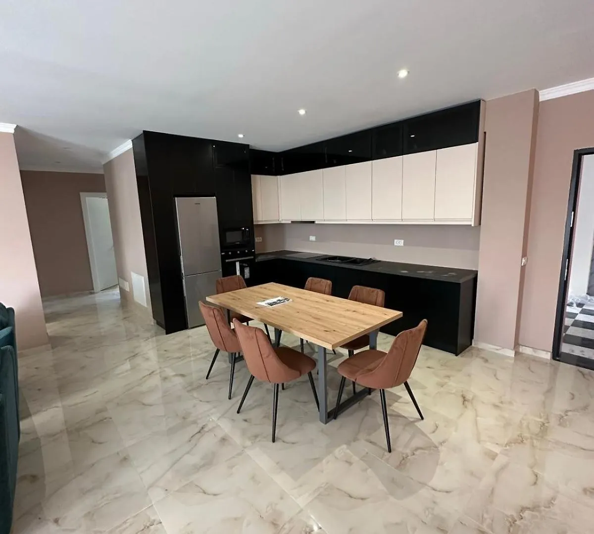 Luxury Land Lake Tirana