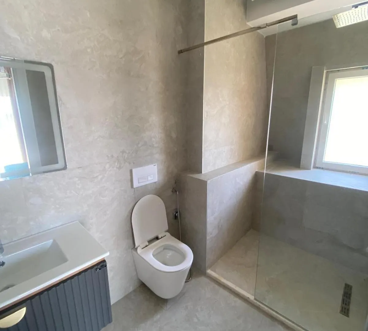 Apartman Luxury Land Lake Tirana