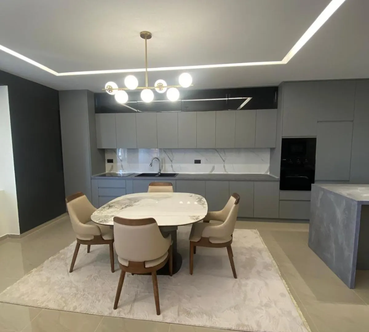 Luxury Land Lake Tirana Apartman
